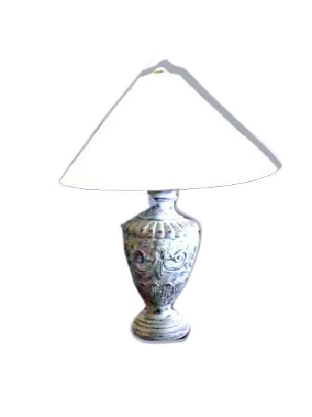 Aged Mocha Acanthus Table Lamp